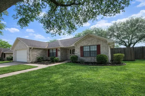 805 Bormann Street Brenham TX 77833