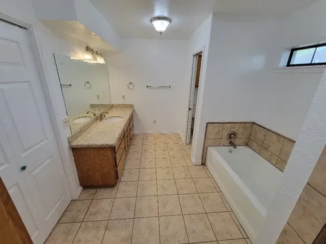 805 Bormann Street Brenham TX 77833