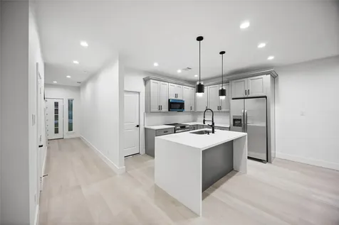 8218 Lawler Street B Houston TX 77051