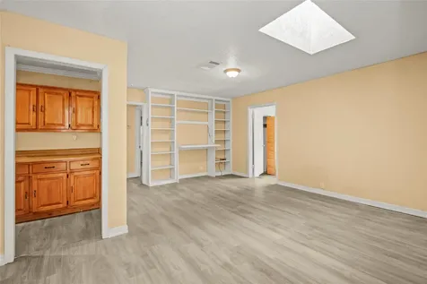 117 Camellia Street Lake Jackson TX 77566