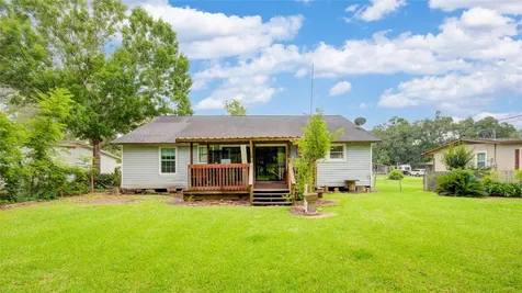 117 Camellia Street Lake Jackson TX 77566