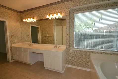 15307 Amesbury Lane Sugar Land TX 77478
