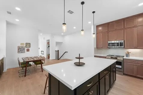 1503 Vermont Street D Houston TX 77006