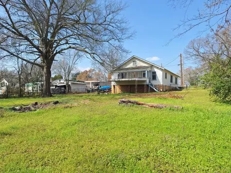 202 E Phillips Street Arp TX 75750