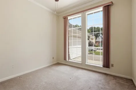 10707 Crestfield Court Houston TX 77070