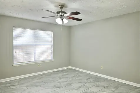 7207 San Pablo Drive Houston TX 77083