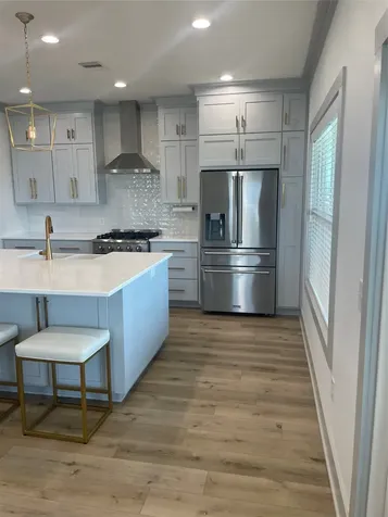 1166 N Monkhouse Drive Crystal Beach TX 77650