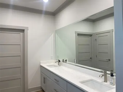 1166 N Monkhouse Drive Crystal Beach TX 77650