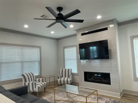 1166 N Monkhouse Drive Crystal Beach TX 77650