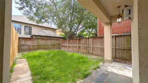1307 Riverine Court Houston TX 77055