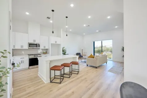 3464 Bremond Street Houston TX 77004