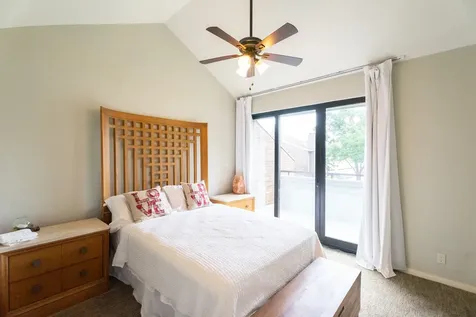 1933 Enterprise Avenue League City TX 77573