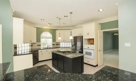 7502 Holly Court Estates Houston TX 77095