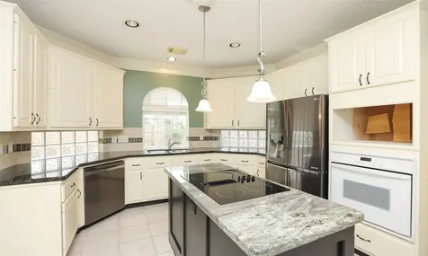 7502 Holly Court Estates Houston TX 77095