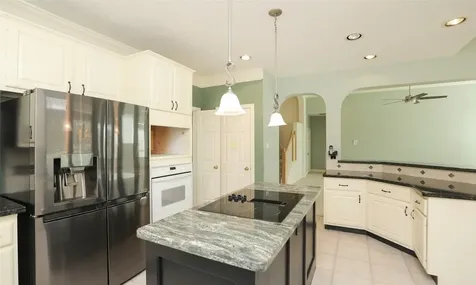 7502 Holly Court Estates Houston TX 77095
