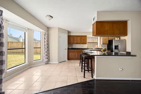 16311 Morning Quail Court Houston TX 77489