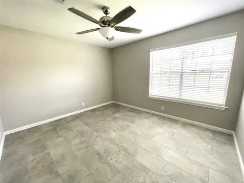 321 Petunia Street Lake Jackson TX 77566