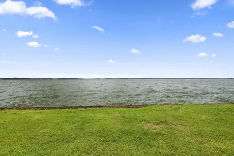9116 Escondido Drive Willis TX 77318