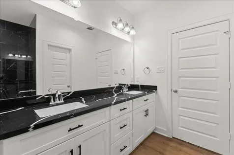 5004 Elizabeth City Street Houston TX 77021