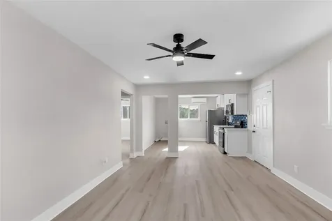 2919 Avenue K 2 Galveston TX 77550