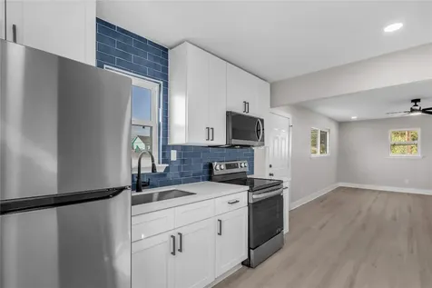 2919 Avenue K 2 Galveston TX 77550