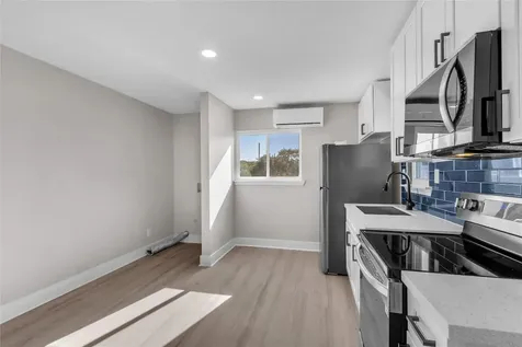 2919 Avenue K 2 Galveston TX 77550