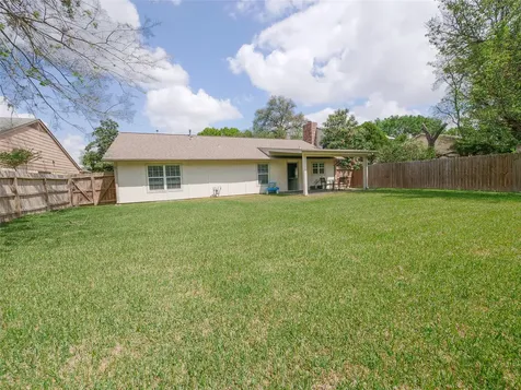 13103 Wilde Glen Lane Houston TX 77072