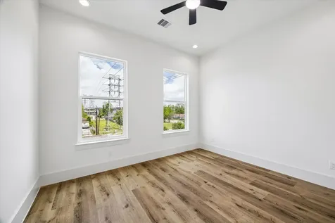 5508 Hardy Street Houston TX 77009