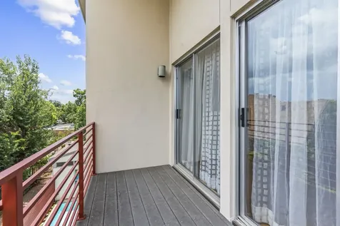 1634 Marshall Street Houston TX 77006