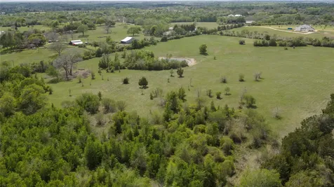 2 Dairy Farm Road Chappell Hill TX 77426