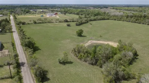 2 Dairy Farm Road Chappell Hill TX 77426