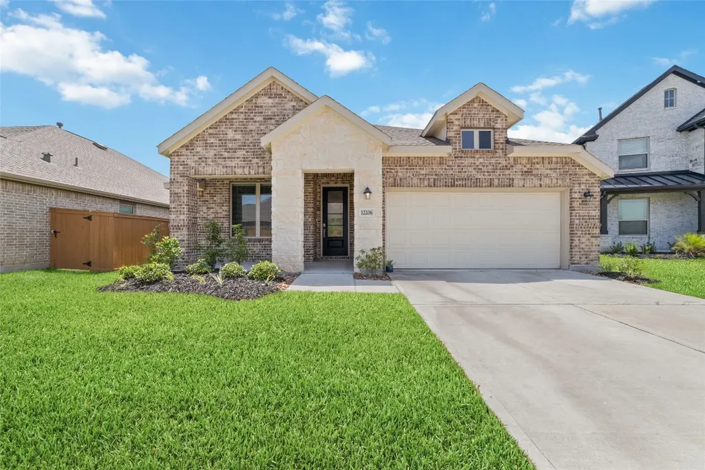 12206 English Mist Drive Houston TX 77044