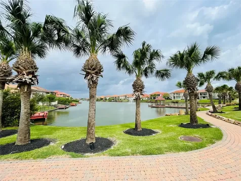 18623 Windsor Lakes Drive Houston TX 77094