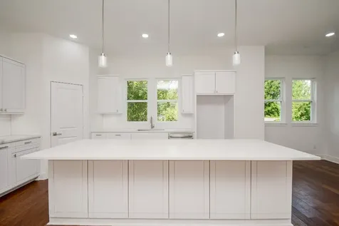 426 Sikes Street A Houston TX 77018