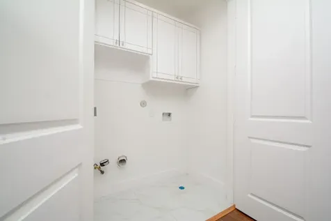 426 Sikes Street A Houston TX 77018