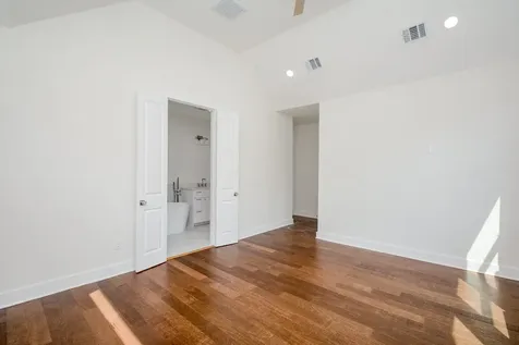 426 Sikes Street A Houston TX 77018