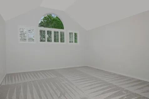 14 Heaven Tree The Woodlands TX 77382