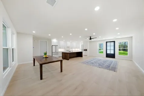 17397 Woodforest Drive Waller TX 77484