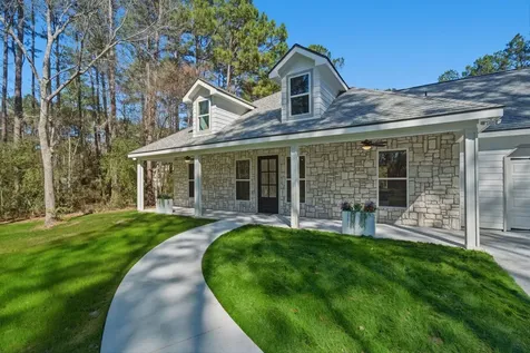 17397 Woodforest Drive Waller TX 77484