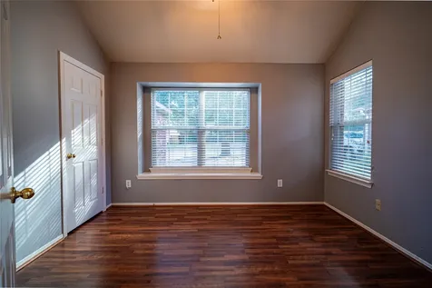 32102 Annice Lane Pinehurst TX 77362