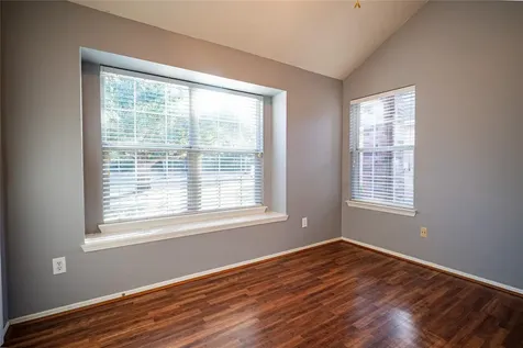 32102 Annice Lane Pinehurst TX 77362