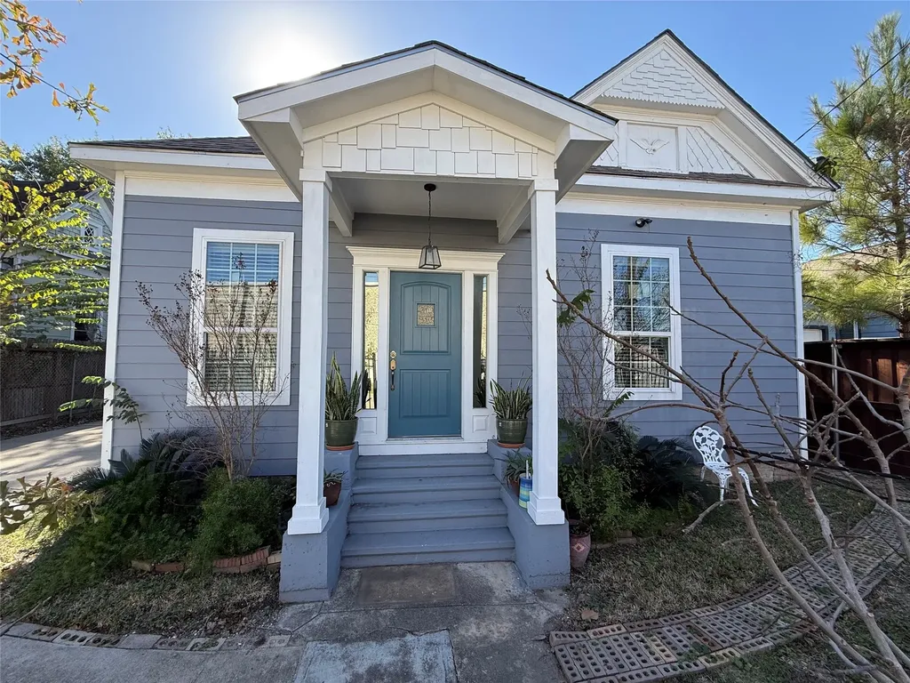 1717 Weber Street Houston TX 77007