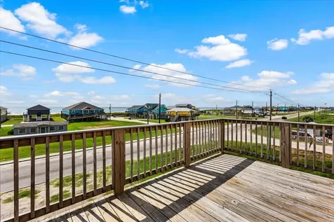 2301 Blue Water Highway Surfside Beach TX 77541