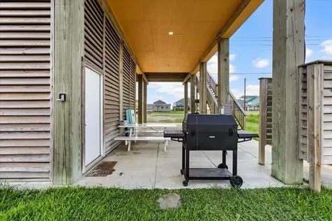 2301 Blue Water Highway Surfside Beach TX 77541