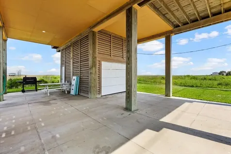 2301 Blue Water Highway Surfside Beach TX 77541