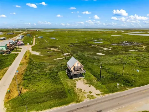 2301 Blue Water Highway Surfside Beach TX 77541
