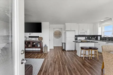 2301 Blue Water Highway Surfside Beach TX 77541