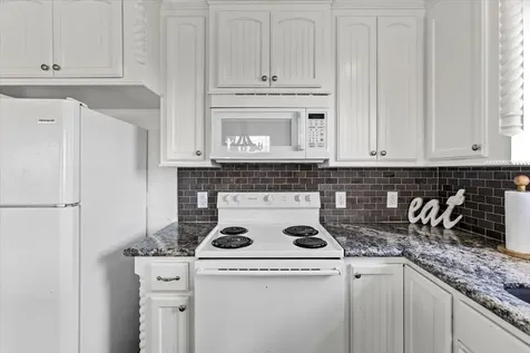 2301 Blue Water Highway Surfside Beach TX 77541
