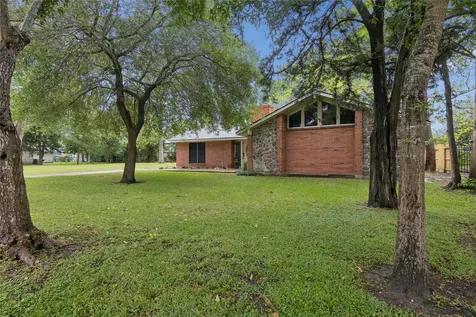 1206 Fay Road Kemah TX 77565