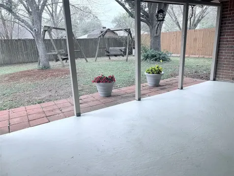 3820 Clover Drive Alvin TX 77511